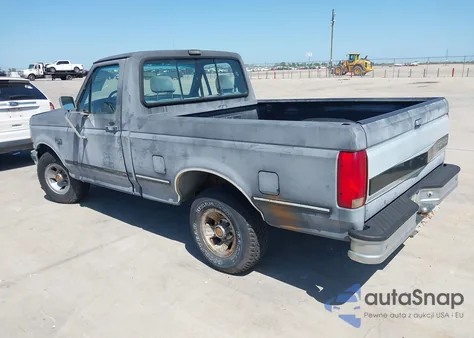 1992 Ford F150 из США, поврежденный, VIN 2FTDF15N5NCA21243